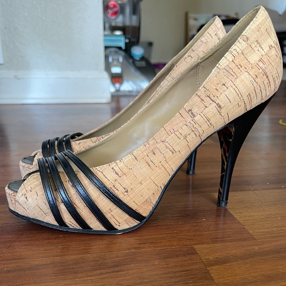 Betsy Johnson Cork Peep Toe Heels size 8.5